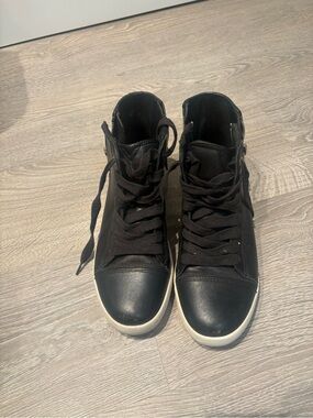 Diesel Black High-Top Sneakers with White Sole
